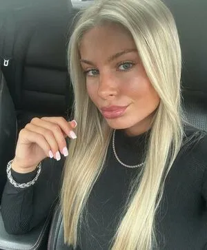 Mollymercedes OnlyFans Leaked Free Thumbnail Picture - #mthtBD3zPY
