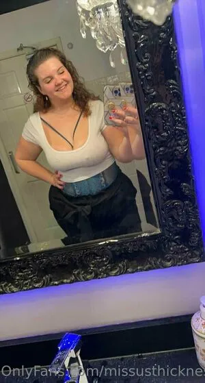 Mollynonsense OnlyFans Leaked Free Thumbnail Picture - #2Cc8EyI4Pl