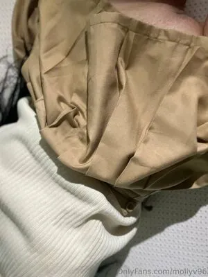 Mollyv96 OnlyFans Leaked Free Thumbnail Picture - #5EGxSg5mg9