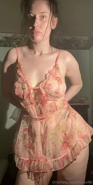 Mollyv96 OnlyFans Leaked Free Thumbnail Picture - #6aIpbW1p3l