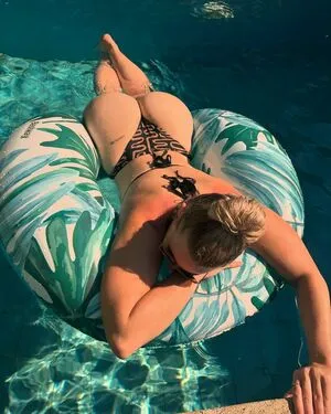 Mollyymae OnlyFans Leaked Free Thumbnail Picture - #AU2DMblyUm