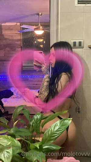 Molotovvv OnlyFans Leaked Free Thumbnail Picture - #znHM0Nrvmq