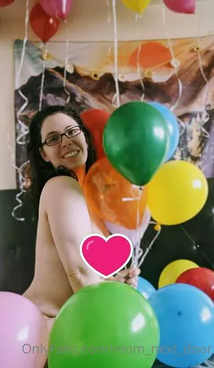 Mom Next Door OnlyFans Leaked Free Thumbnail Picture - #WjyQPCNFlj