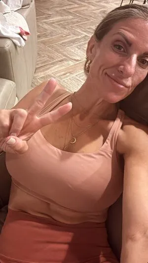 Mombod81 OnlyFans Leaked Free Thumbnail Picture - #4XeLFEmsFj