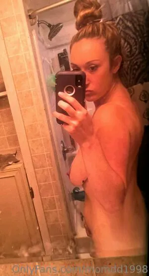 Momdd1998 OnlyFans Leaked Free Thumbnail Picture - #ixuIC2etfh