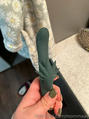 Mommaali OnlyFans Leaked Free Thumbnail Picture - #CLFg6pI1Ho