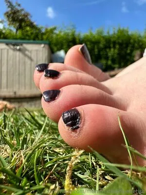 Mommabearfeetfetish OnlyFans Leaked Free Thumbnail Picture - #Wxt3wO53b3