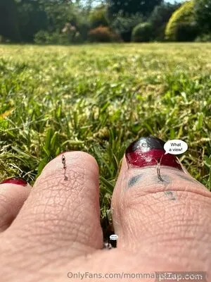 Mommabearfeetfetish OnlyFans Leaked Free Thumbnail Picture - #iV45R3GWFh