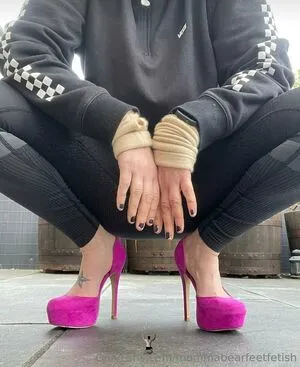 Mommabearfeetfetish OnlyFans Leaked Free Thumbnail Picture - #mXFCFRdZbd