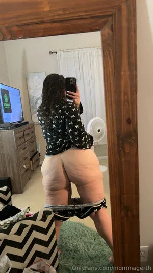 Mommagerth OnlyFans Leaked Free Thumbnail Picture - #8xb247O39c