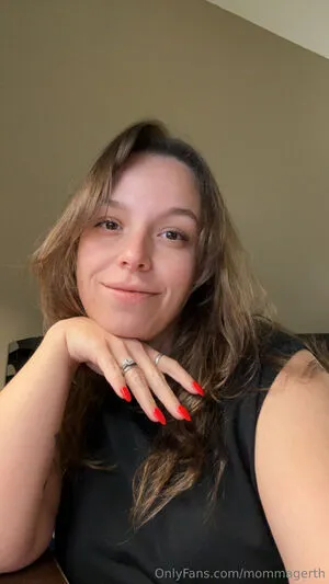 Mommagerth OnlyFans Leaked Free Thumbnail Picture - #Hdgep38pem