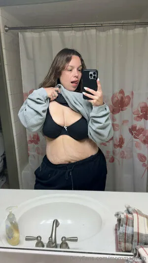 Mommagerth OnlyFans Leaked Free Thumbnail Picture - #LDEr1Dvnk6