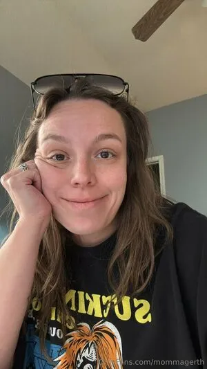 Mommagerth OnlyFans Leaked Free Thumbnail Picture - #U91th3TuXI