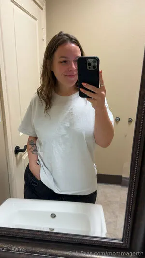Mommagerth OnlyFans Leaked Free Thumbnail Picture - #sp7p74mIYi