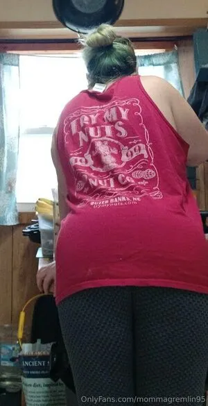 Mommagremlin95 OnlyFans Leaked Free Thumbnail Picture - #UL0LAqWJLI