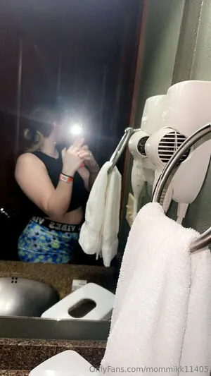 Mommikk11405 OnlyFans Leaked Free Thumbnail Picture - #A84Z8lXSvP
