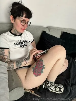 Mommmypeach OnlyFans Leaked Free Thumbnail Picture - #tyNMABVHAa