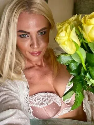 Mommy Goddess OnlyFans Leaked Free Thumbnail Picture - #c6b8NGCD4Y
