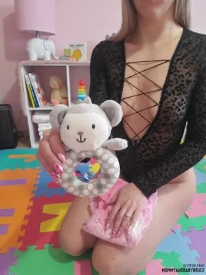 Mommyandbabybruce OnlyFans Leaked Free Thumbnail Picture - #xsBhel7Bcr