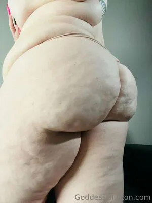 Mommyglutton OnlyFans Leaked Free Thumbnail Picture - #OFzVR7e67n