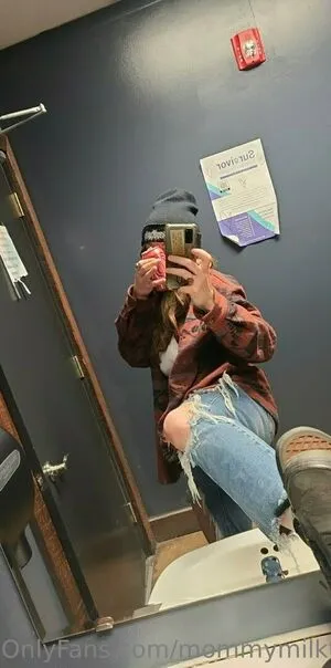 Mommymilktruckfree OnlyFans Leaked Free Thumbnail Picture - #M95DUZzZpB