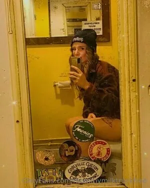 Mommymilktruckfree OnlyFans Leaked Free Thumbnail Picture - #eoTBxVde6Y