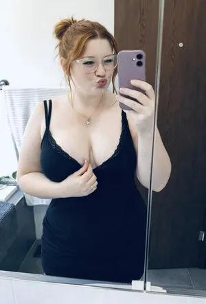 Mommyspecs OnlyFans Leaked Free Thumbnail Picture - #T0zj3FBsoX