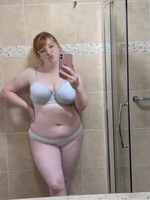 Mommyspecs OnlyFans Leaked Free Thumbnail Picture - #tCTyt4j42v