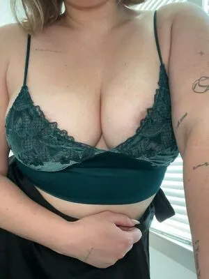 Mommythea OnlyFans Leaked Free Thumbnail Picture - #4tG8kuhbYt
