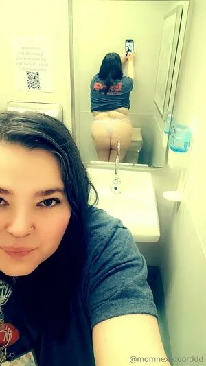 Momnextdoorddd OnlyFans Leaked Free Thumbnail Picture - #jGy7Sr7Lcu