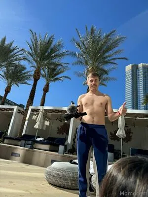 Momocam OnlyFans Leaked Free Thumbnail Picture - #5K2BR2D99e