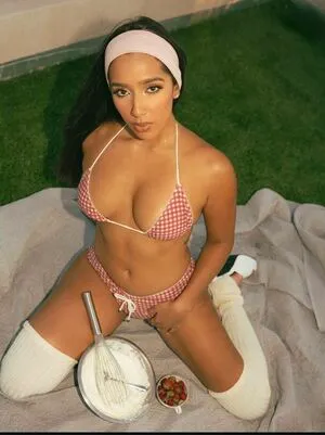 Momunniee OnlyFans Leaked Free Thumbnail Picture - #ctO1uZdnEj