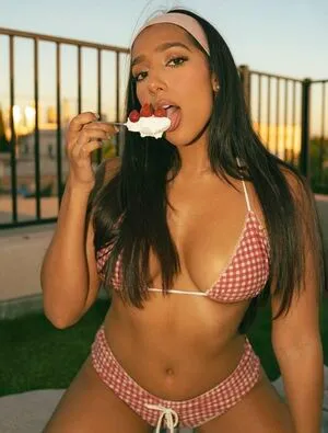 Momunniee OnlyFans Leaked Free Thumbnail Picture - #wuhvo9kfyW