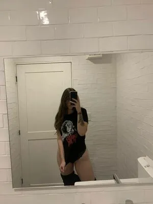 Mon Flores OnlyFans Leaked Free Thumbnail Picture - #OOeC206mHV