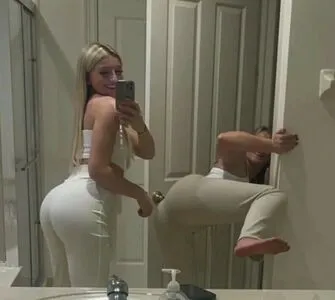 Mona Hoffmeister OnlyFans Leaked Free Thumbnail Picture - #virCFfs93A