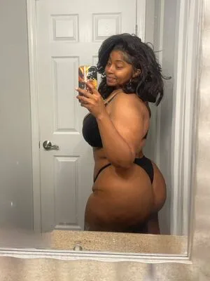 Mona Juicy OnlyFans Leaked Free Thumbnail Picture - #HsSPzFuVyS