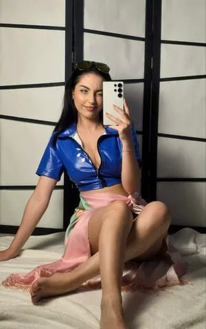 Mona Schon OnlyFans Leaked Free Thumbnail Picture - #Gmep8o0x65