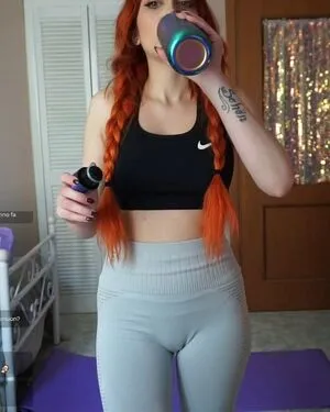 Mona Schon OnlyFans Leaked Free Thumbnail Picture - #y4Rpq9F5zy