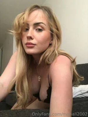 Monali2002 OnlyFans Leaked Free Thumbnail Picture - #JBFaC9UKH4