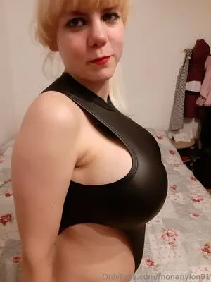 Monanylon91 OnlyFans Leaked Free Thumbnail Picture - #7FSmXUMHUp