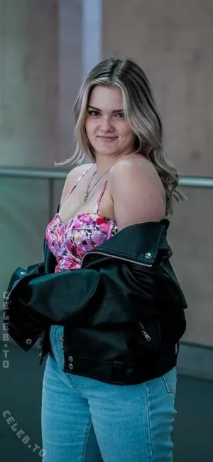 Mondwika OnlyFans Leaked Free Thumbnail Picture - #4iXfkerNhI