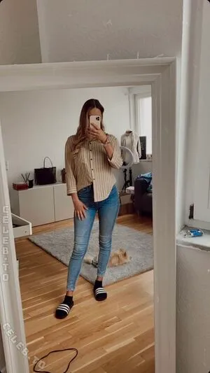 Mone Mahoni OnlyFans Leaked Free Thumbnail Picture - #9279DCGZ4w