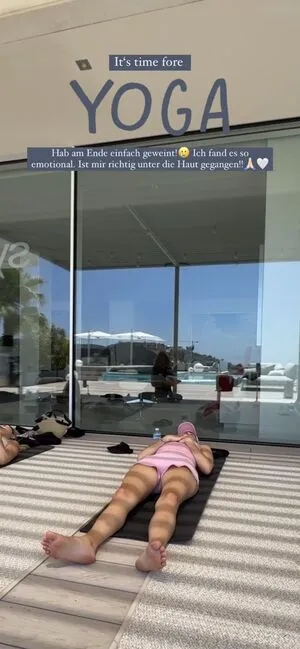 Mone Mahoni OnlyFans Leaked Free Thumbnail Picture - #qWgEhfko5v