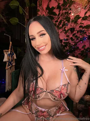 Moneybirdettefree OnlyFans Leaked Free Thumbnail Picture - #5lauy46Oxb