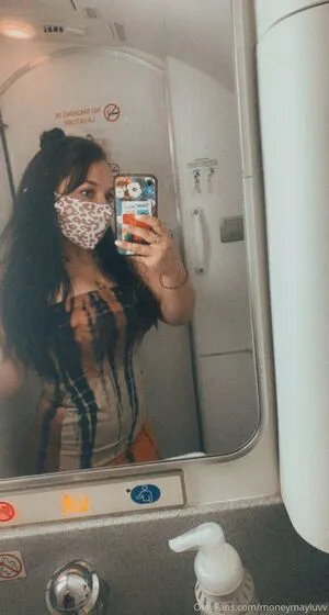 Moneymayluvv OnlyFans Leaked Free Thumbnail Picture - #2TE2TC7n8a