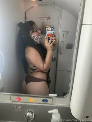 Moneymayluvv OnlyFans Leaked Free Thumbnail Picture - #P8Rcy8iVhs