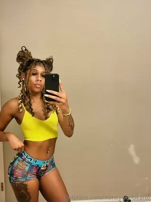 Moneyworldkardi OnlyFans Leaked Free Thumbnail Picture - #5FzsMDioTn