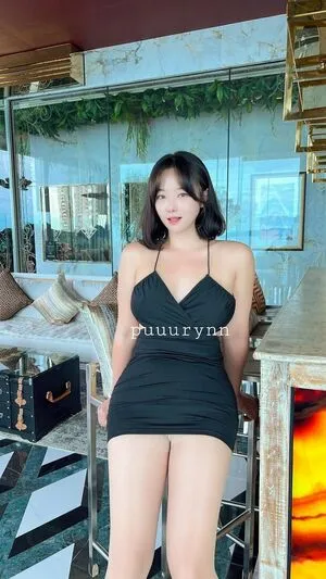 Mong Seri OnlyFans Leaked Free Thumbnail Picture - #3xAciOwwQp