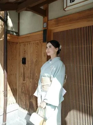 Moni Charlton OnlyFans Leaked Free Thumbnail Picture - #4c9JXYGIBY