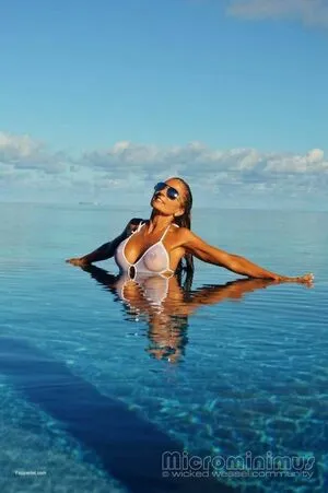 Moni Malibu OnlyFans Leaked Free Thumbnail Picture - #vQlwXXpae2